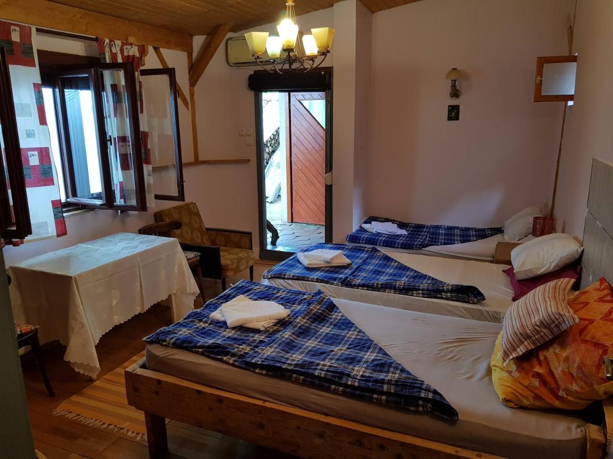 Hompot Accommodation ديفا المظهر الخارجي الصورة