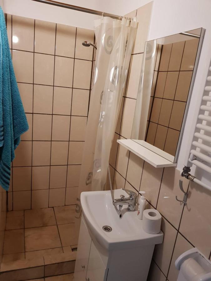 Hompot Accommodation ديفا المظهر الخارجي الصورة