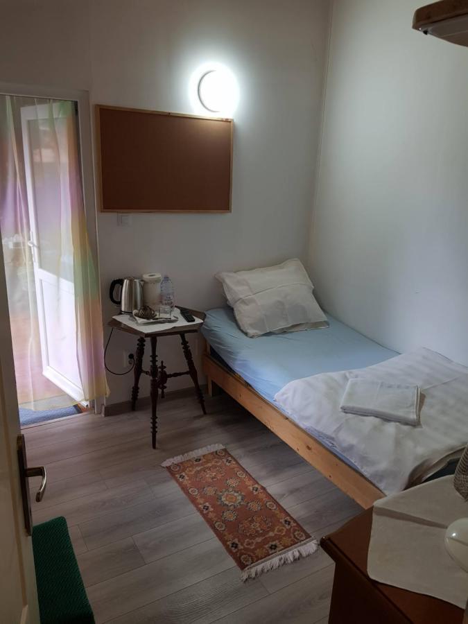 Hompot Accommodation ديفا المظهر الخارجي الصورة