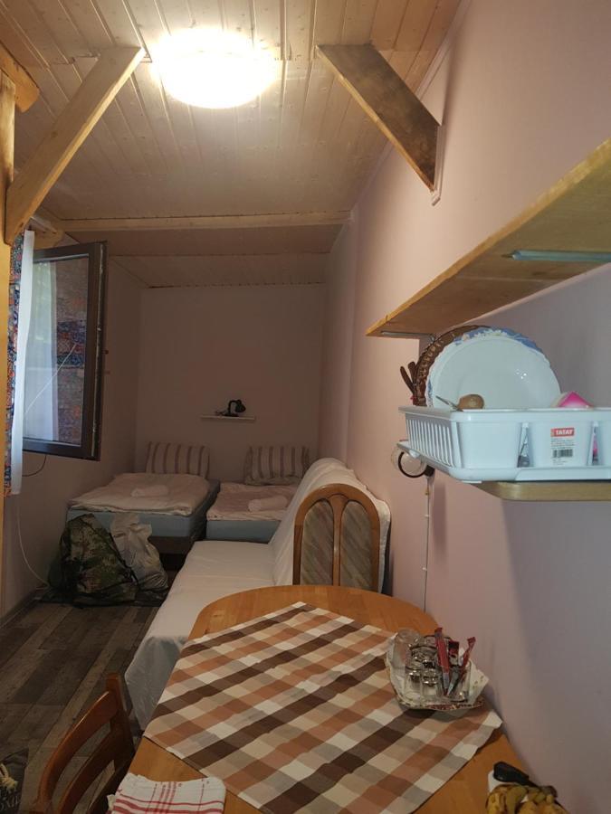 Hompot Accommodation ديفا المظهر الخارجي الصورة