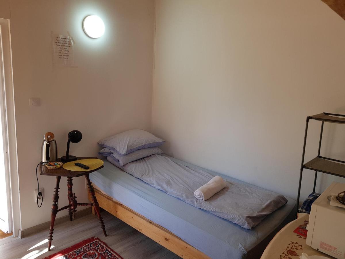 Hompot Accommodation ديفا المظهر الخارجي الصورة