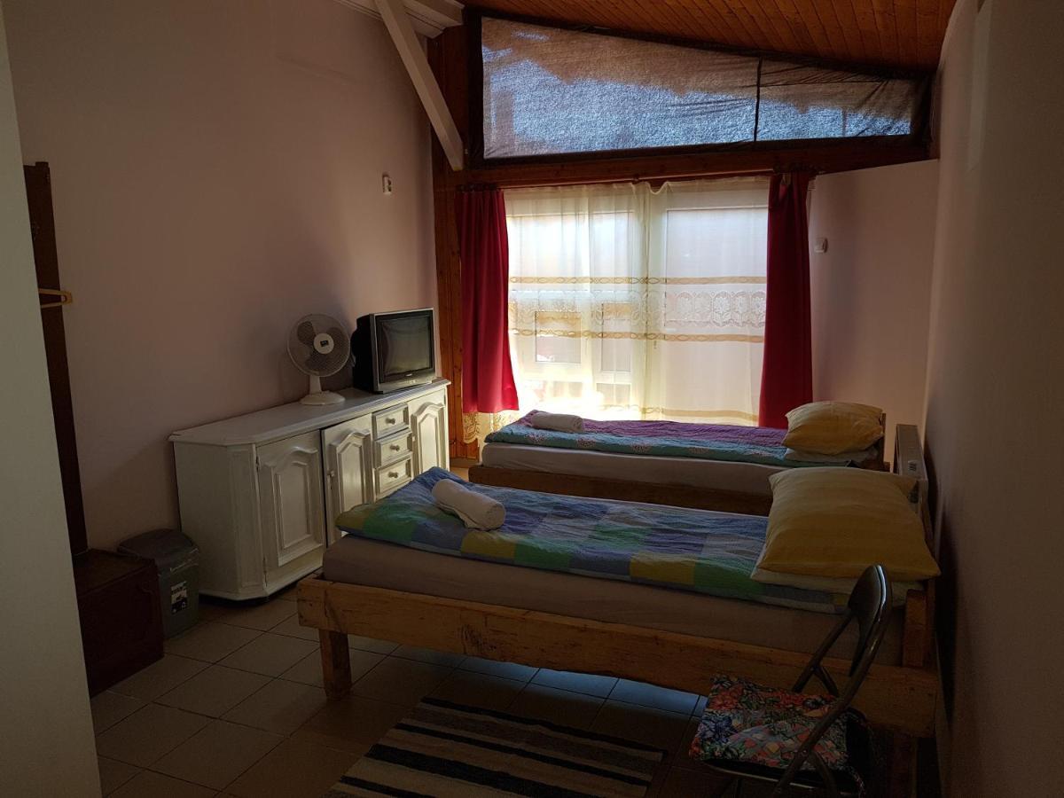 Hompot Accommodation ديفا المظهر الخارجي الصورة