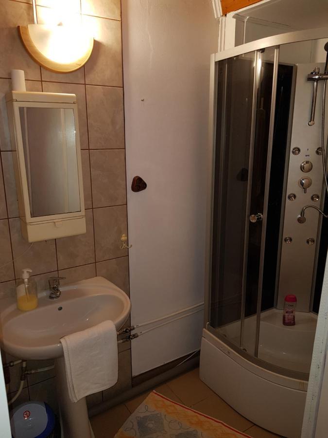Hompot Accommodation ديفا المظهر الخارجي الصورة
